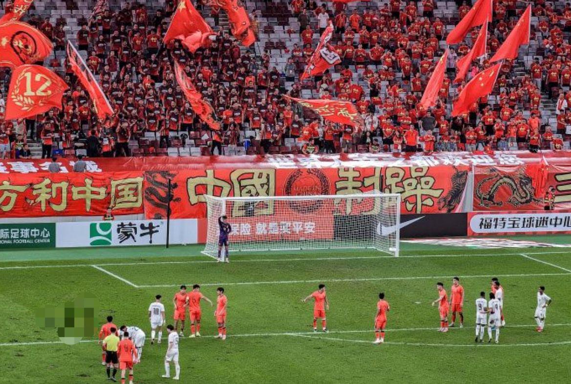 U22国足蒙羞！董路：中国人踢不了复杂足球 洋帅高估了球员的能力